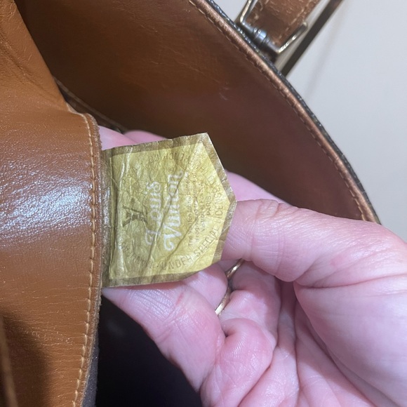 Louis Vuitton French Co USA Vintage Large Monogram Marais Bucket Tote Bag - Picture 11 of 12